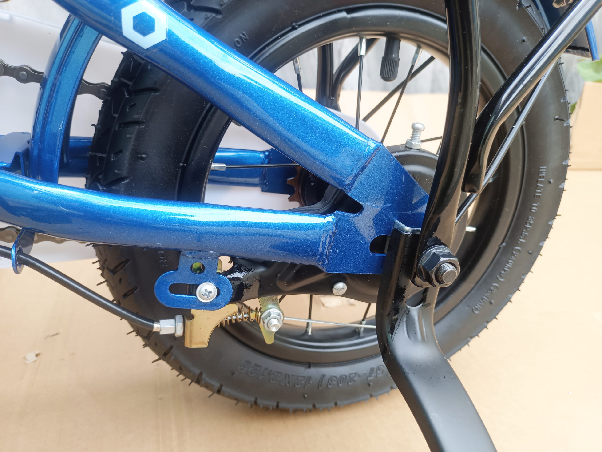 Xe đạp trẻ em JAZZ BEAR A2301 Đỏ - 16 Inch IMG 20251016 081725 scaled