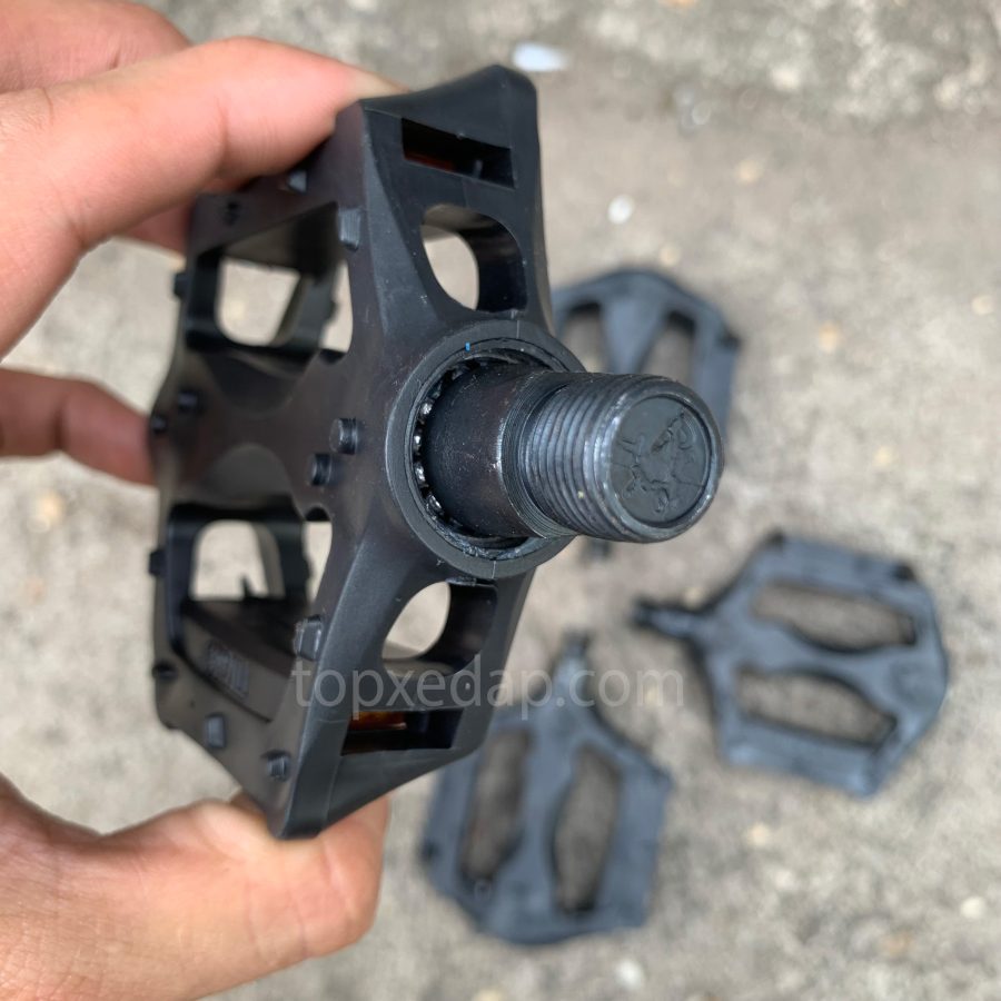 Pedan Xe Đạp Nhựa Trục Bi TTM-668 bàn đạp trục bi