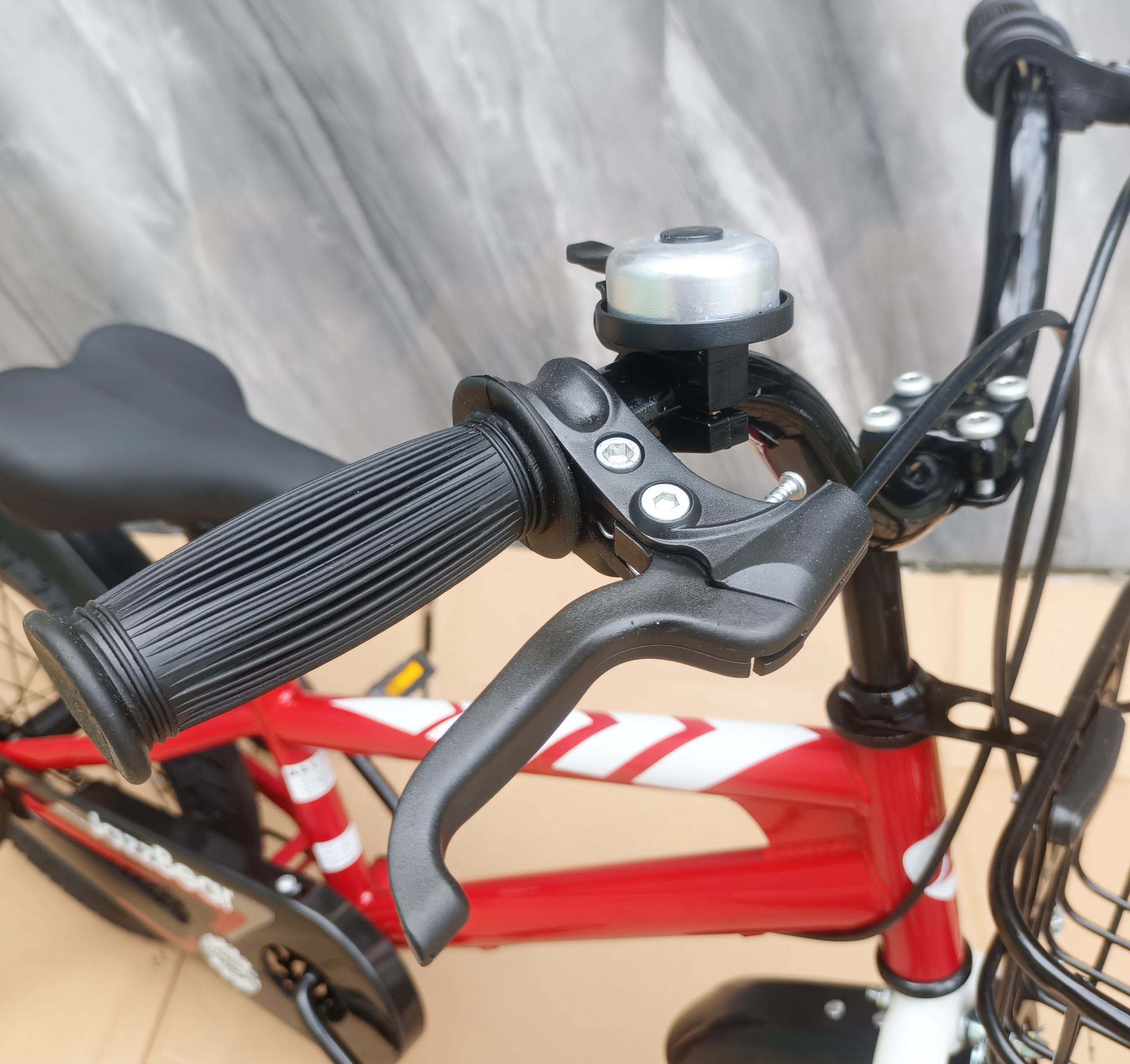 Xe đạp trẻ em JAZZ BEAR A2301 Đỏ - 16 Inch IMG 20251016 081256 scaled