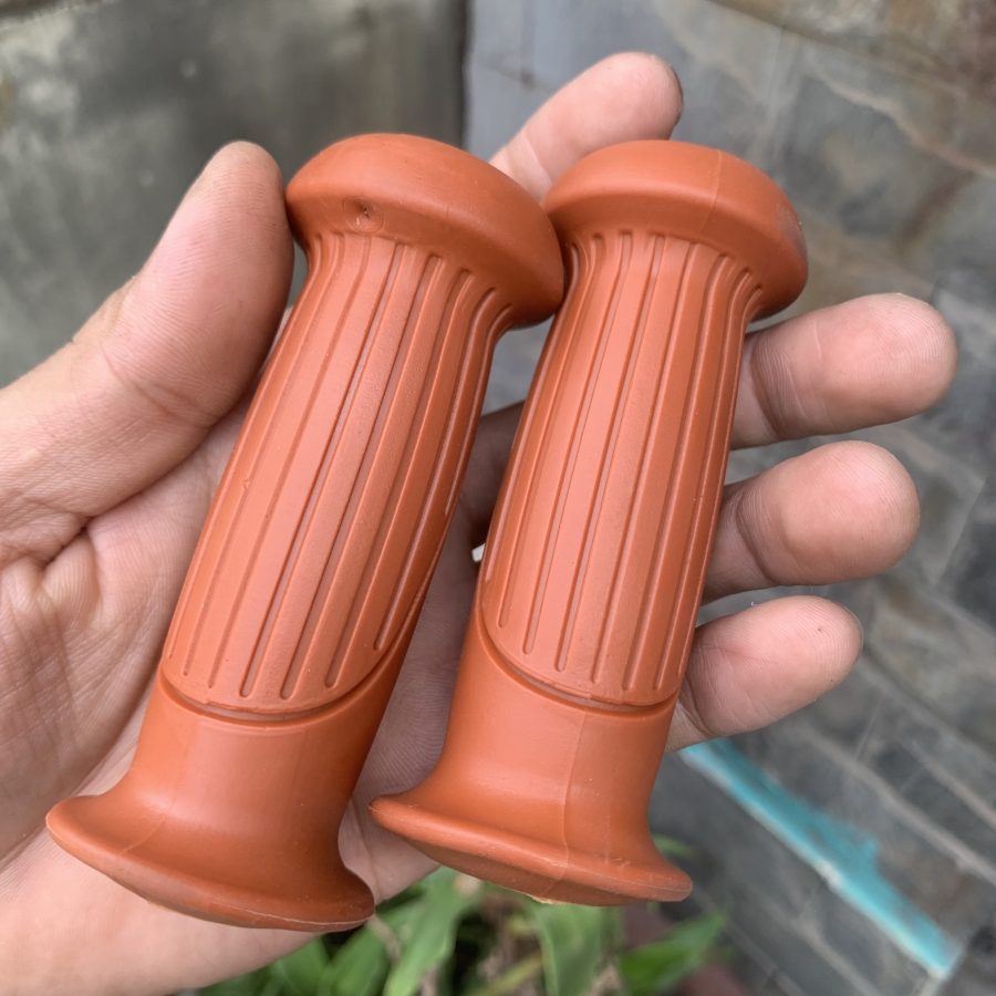 Tay Nắm Xe Đạp Trẻ Em Cao Su Dày Êm Mềm Chống Trượt IMG 0899