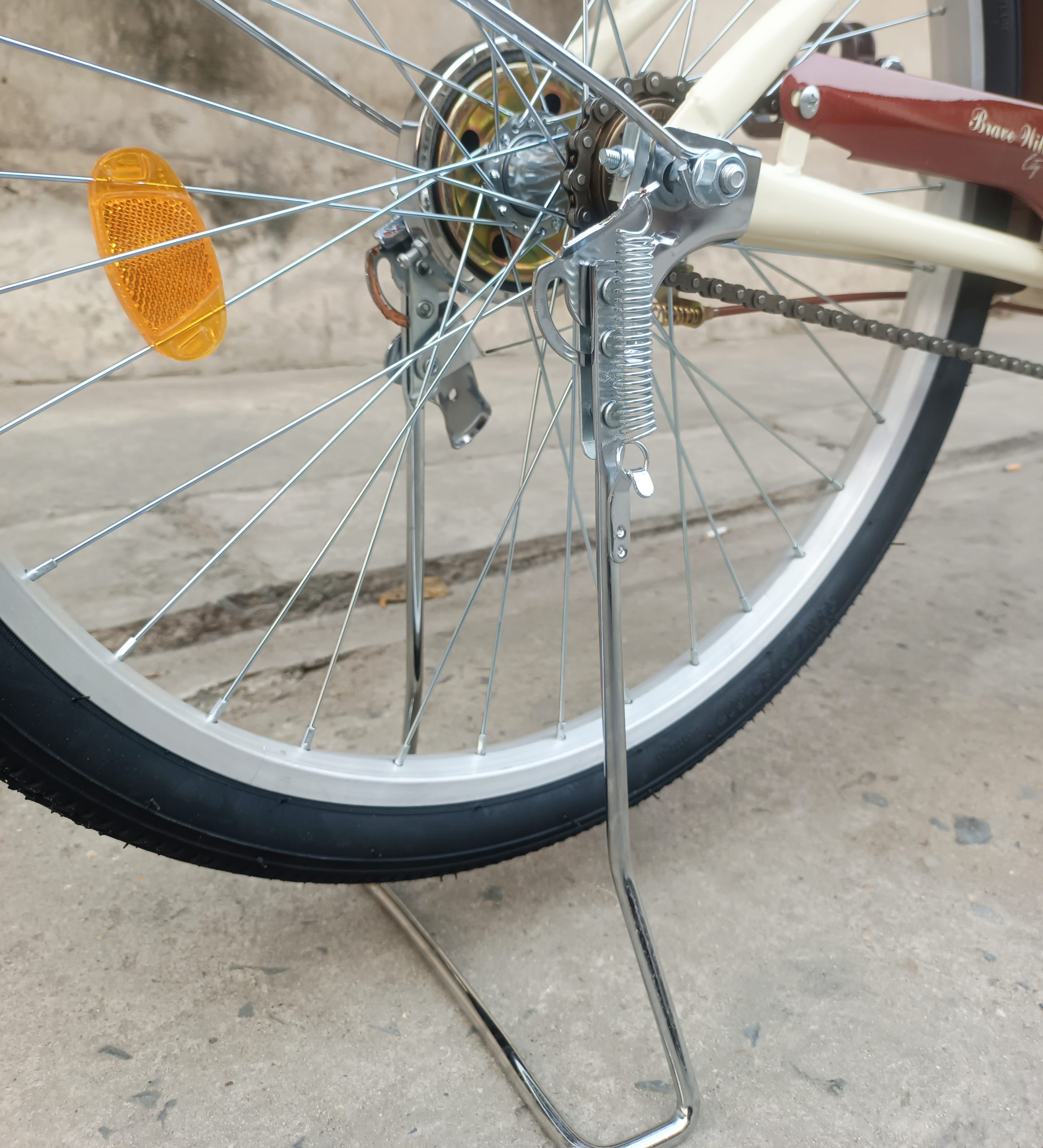 chan-chong-xe-dap-mini chân chống xe đạp mini